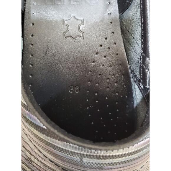 Dansko XP Rainbow Striped Metallic Patent Leather Clogs 36 US 5.5-6 - Picture 5 of 12